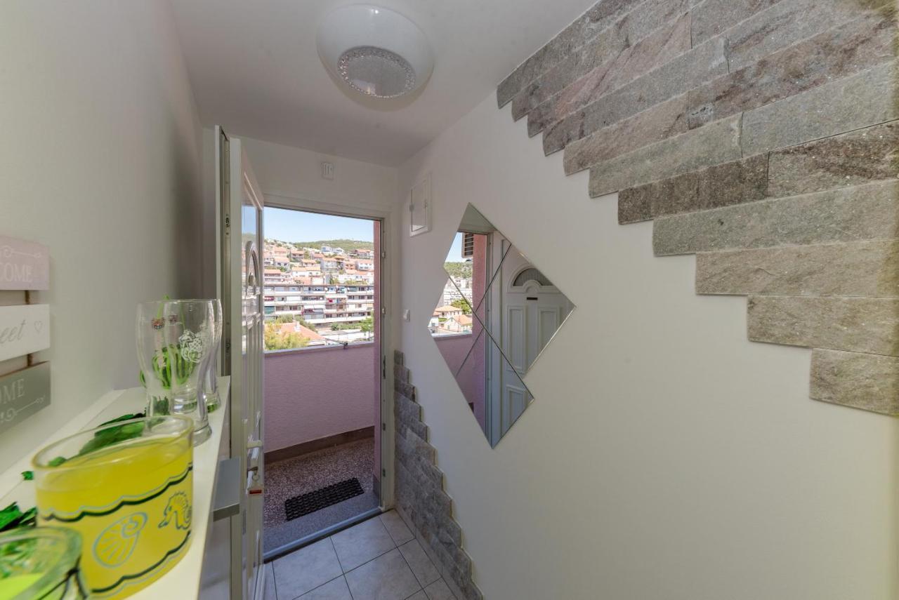 Apartment Danijela Šibenik Esterno foto